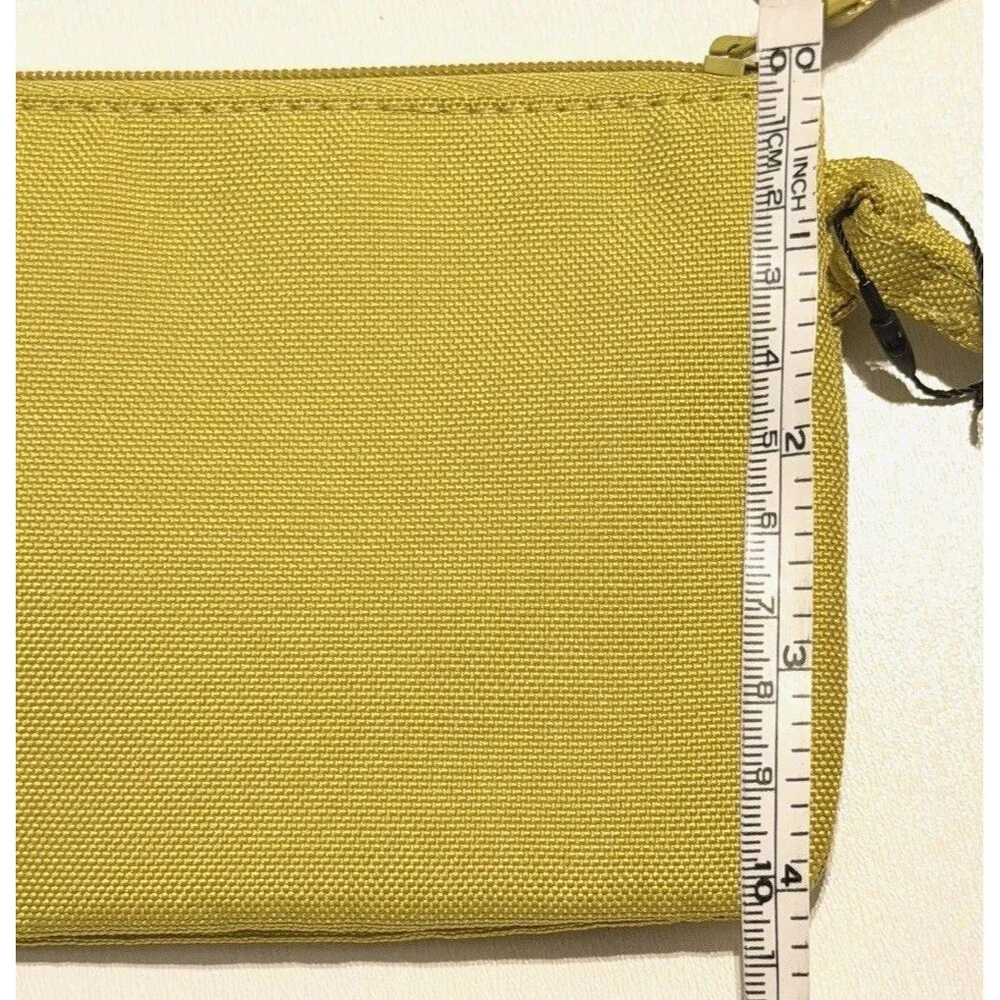 Vera Bradley Zip Wristlet Golden Olive Essentials Pouch Wallet NWT - Picture 8 of 8